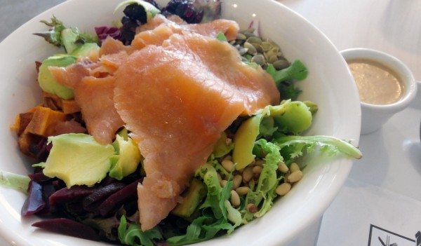 Superfood close-up (with Smoked Salmon add-on) Superfood close-up (with Smoked Salmon add-on)