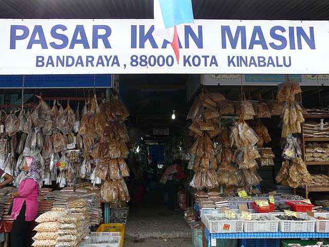 pasar-ikan-masin-kota-kinabalu-ivanhenares